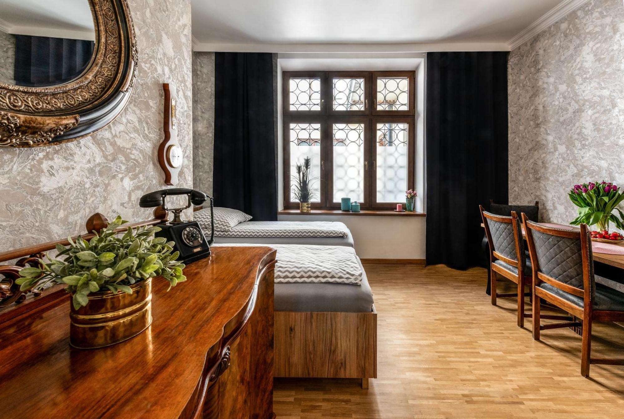 Apartament Tuz Przy Wawelu Krakau Exterior foto