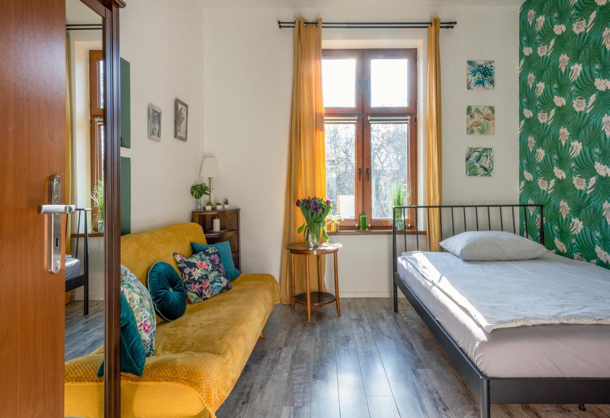 Apartament Tuz Przy Wawelu Krakau Exterior foto